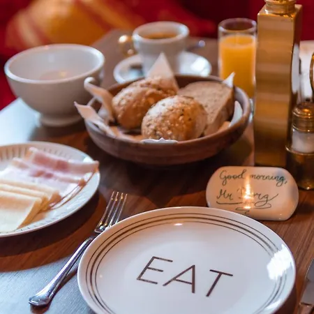 Sylvana's Wohlfuehl מלון מאיירהופן